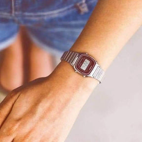 Relógio  Casio LA670WA-4