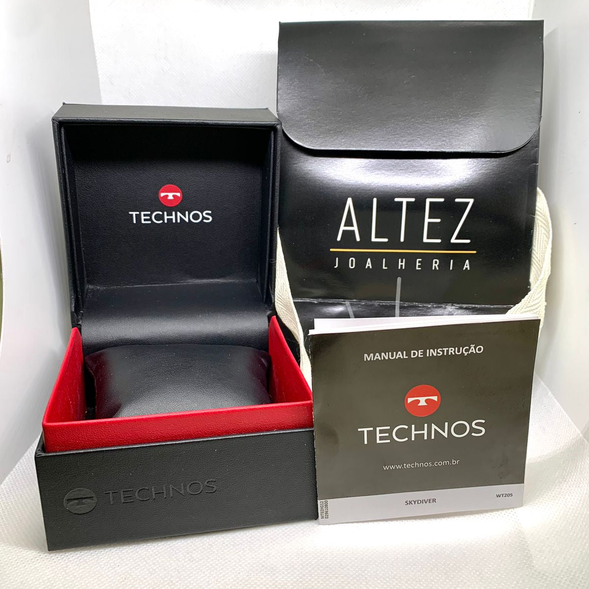 Relógio Technos automático dourado