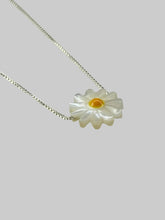 Colar Margarida em Madrepérola